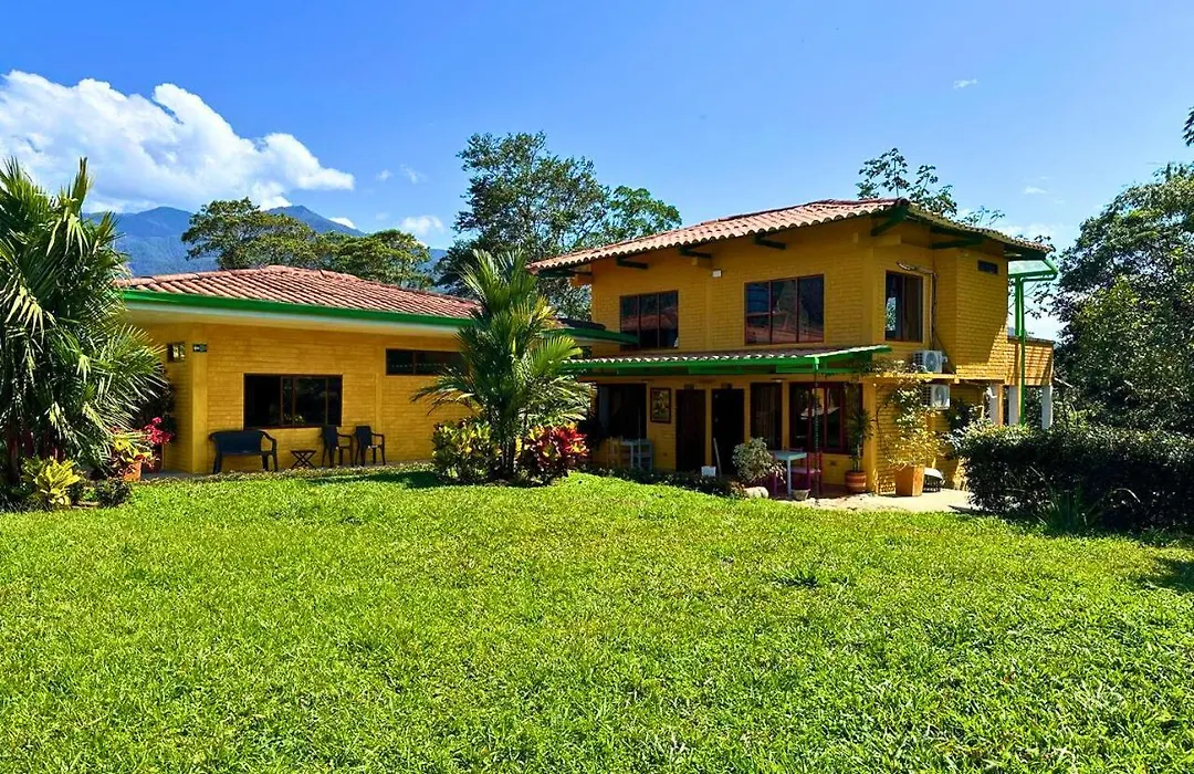 El Ensueño Ecohostal&Glamping-1